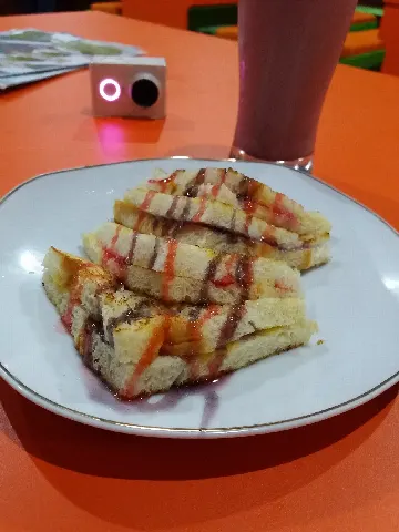 Foto [DEMO] Kopi dan Roti Kuningan