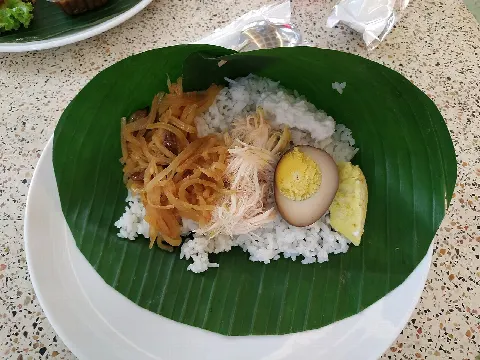 Nasi Liwet Ikan Asin